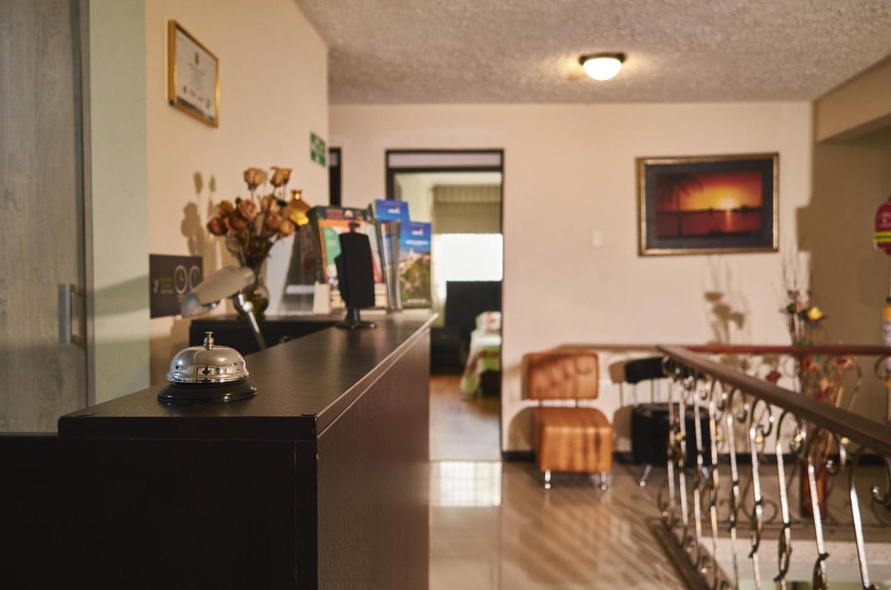 Hotel Alojate In 보고타 외부 사진